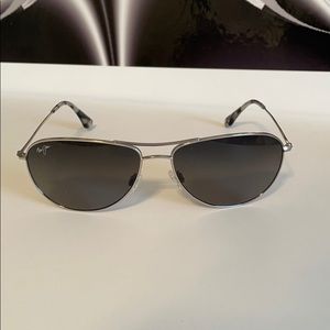 MAUI JIM BREEZEWAY Aviator Sunglasses NICE!!